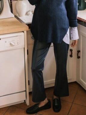 NWT Hatch the vegan leather crop flare pants, 0 ( xsmall )